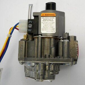 Honeywell VR8304P4306 Gas Valve BRAND NEW/ OLD STOCK